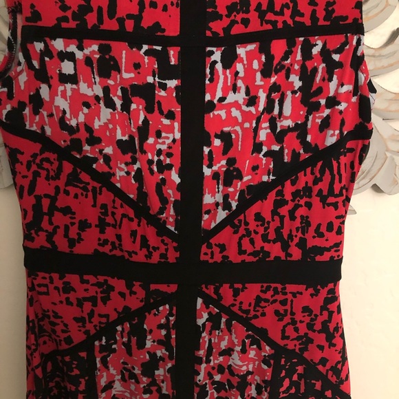 Sleeveless Print Dress - like new! - Picture 7 of 7